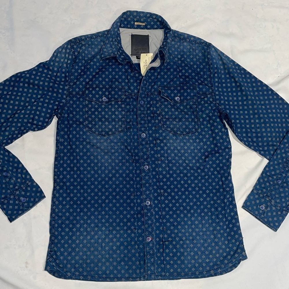New Men’s Guess Jeans Denim Look Button Pocket Snow Flake Shirt M